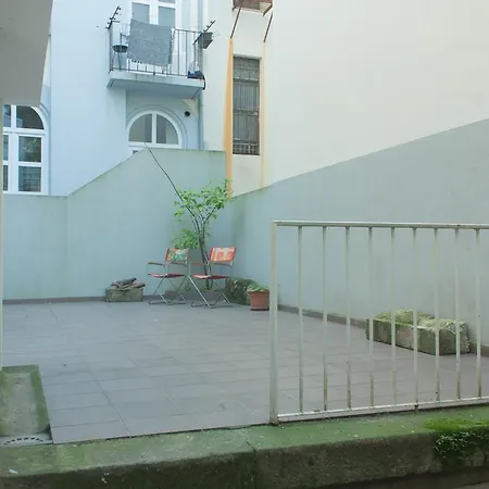 Casa vacanze Carolina M In Front Of Metro *