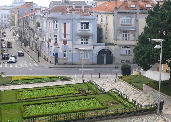 Carolina M In Front Of Metro *